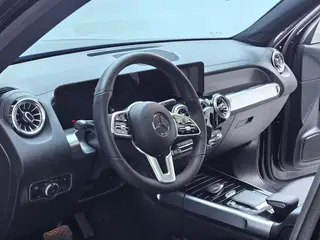 Mercedes-Benz GLB 2021 GLB 200 Dinámico interior foto 15 Mercedes-Benz GLB 2021 GLB 200 Dinámico interior foto 15