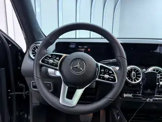 Mercedes-Benz GLB 2021 GLB 200 Dinámico interior foto 16 Mercedes-Benz GLB 2021 GLB 200 Dinámico interior foto 16