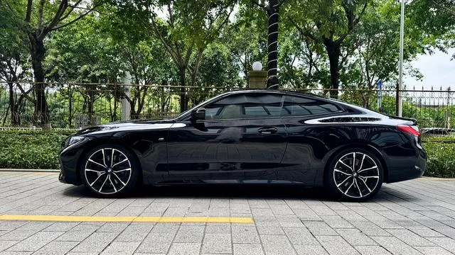 BMW 4 Series 2021 430i M Sports Night Suit exterior photo 4 BMW 4 Series 2021 430i M Sports Night Suit exterior photo 4