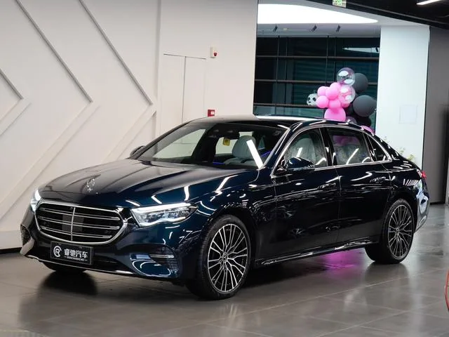 Mercedes-Benz E-Class 2024 E 300 L Acabado premium Coche exterior foto 1 Mercedes-Benz E-Class 2024 E 300 L Acabado premium Coche exterior foto 1