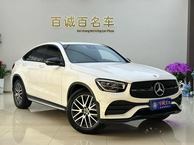 Mercedes-Benz GLC Coupe 2023 GLC 300 4MATIC Coupé SUV exterior foto 3 Mercedes-Benz GLC Coupe 2023 GLC 300 4MATIC Coupé SUV exterior foto 3