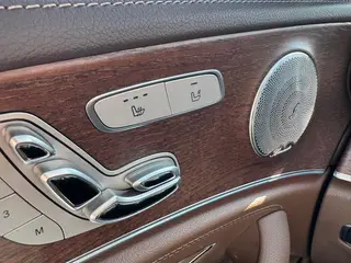 Mercedes-Benz E-Class 2023 E 300 L Luxury type Passenger car interior photo 11 Mercedes-Benz E-Class 2023 E 300 L Luxury type Passenger car interior photo 11