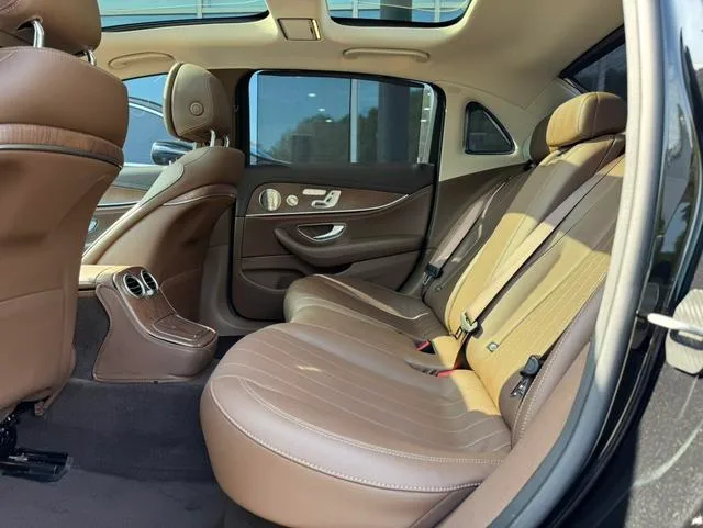 Mercedes-Benz E-Class 2023 E 300 L Luxury type Passenger car interior photo 13 Mercedes-Benz E-Class 2023 E 300 L Luxury type Passenger car interior photo 13