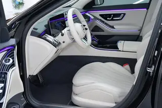 Mercedes-Benz S-Class 2022 S 450 L 4MATIC interior photo 11 Mercedes-Benz S-Class 2022 S 450 L 4MATIC interior photo 11