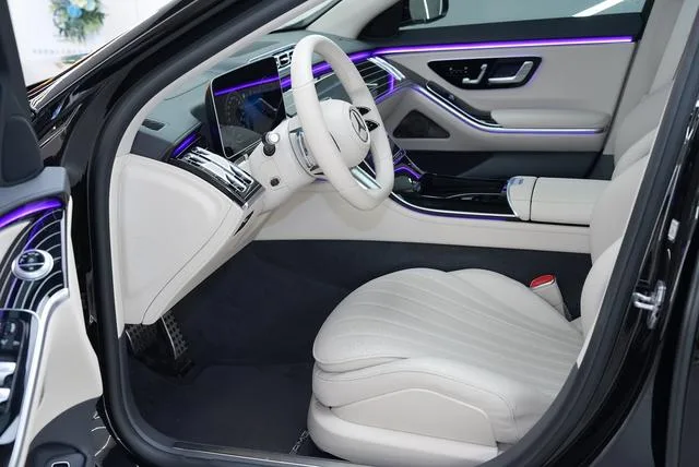 Mercedes-Benz S-Class 2022 S 450 L 4MATIC interior photo 11 Mercedes-Benz S-Class 2022 S 450 L 4MATIC interior photo 11