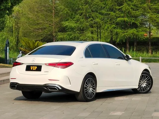 Mercedes-Benz C-Class 2023 Second change C 260 L Sports version exterior photo 5 Mercedes-Benz C-Class 2023 Second change C 260 L Sports version exterior photo 5
