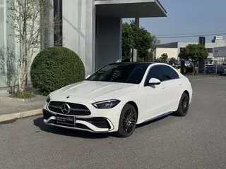 Mercedes-Benz C-Class 2025 C 260 L Sports version exterior photo 1 Mercedes-Benz C-Class 2025 C 260 L Sports version exterior photo 1