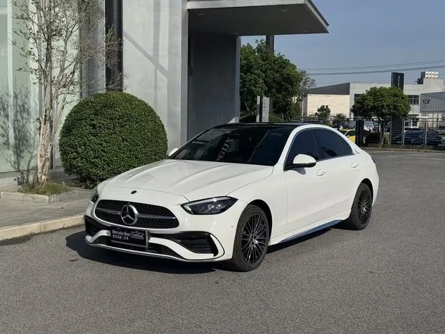 Mercedes-Benz C-Class 2025 C 260 L Sports version exterior photo 1 Mercedes-Benz C-Class 2025 C 260 L Sports version exterior photo 1