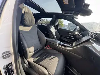 Mercedes-Benz C-Class 2025 C 260 L Sports version interior photo 8 Mercedes-Benz C-Class 2025 C 260 L Sports version interior photo 8