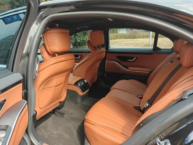 Mercedes-Benz S-Class 2024 S 400 L Business Type interior photo 10 Mercedes-Benz S-Class 2024 S 400 L Business Type interior photo 10