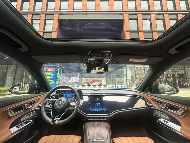 Mercedes-Benz E-Class 2025 Restyling E 300 L Luxury type Passenger car interior photo 9 Mercedes-Benz E-Class 2025 Restyling E 300 L Luxury type Passenger car interior photo 9