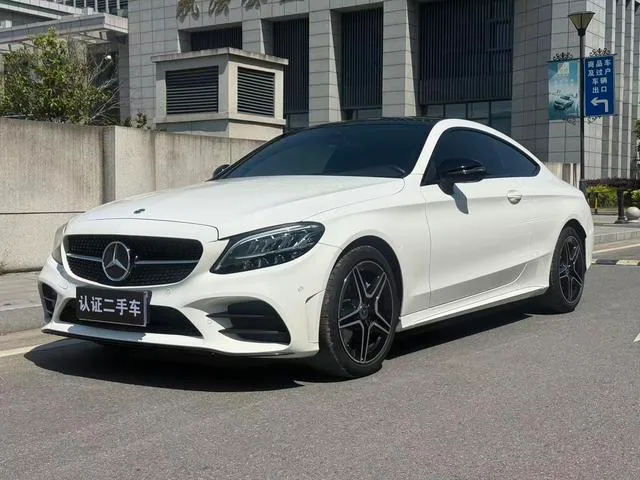 Mercedes-Benz C-Class 2022 C 260 Coupé exterior foto 1 Mercedes-Benz C-Class 2022 C 260 Coupé exterior foto 1