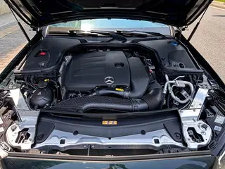 Mercedes-Benz E-Class (Imported) 2023 E 260 Coupe interior photo 17 Mercedes-Benz E-Class (Imported) 2023 E 260 Coupe interior photo 17