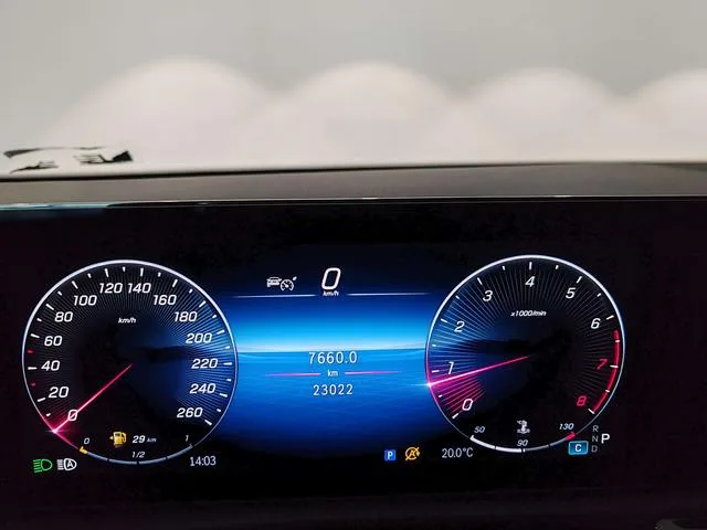 Mercedes-Benz CLA 2025 CLA 200 Voiture de sport de chasse à cinq portes intérieur photo 14 Mercedes-Benz CLA 2025 CLA 200 Voiture de sport de chasse à cinq portes intérieur photo 14
