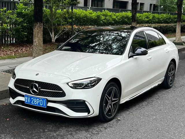 Mercedes-Benz C-Class 2023 C 260 L Edición deportiva Haoye exterior foto 1 Mercedes-Benz C-Class 2023 C 260 L Edición deportiva Haoye exterior foto 1