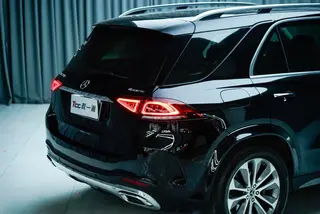 Mercedes-Benz GLE (Imported) 2023 GLE 350 4MATIC Estilo de moda interior foto 7 Mercedes-Benz GLE (Imported) 2023 GLE 350 4MATIC Estilo de moda interior foto 7