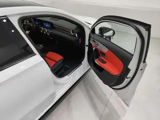Mercedes-Benz A-Class AMG 2025 AMG A 35 L 4MATIC interior photo 20 Mercedes-Benz A-Class AMG 2025 AMG A 35 L 4MATIC interior photo 20