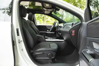 Mercedes-Benz B-Class 2020 B 200 Type dynamique intérieur photo 13 Mercedes-Benz B-Class 2020 B 200 Type dynamique intérieur photo 13