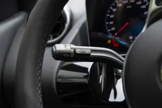 Mercedes-Benz B-Class 2020 B 200 Type dynamique intérieur photo 15 Mercedes-Benz B-Class 2020 B 200 Type dynamique intérieur photo 15
