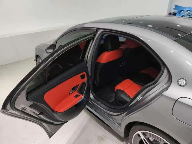 Mercedes-Benz A-Class AMG 2025 Reforma AMG A 35 L 4MATIC interior foto 12 Mercedes-Benz A-Class AMG 2025 Reforma AMG A 35 L 4MATIC interior foto 12