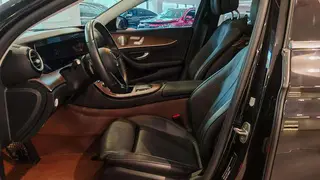 Mercedes-Benz E-Class 2022 E 300 L Luxury type Passenger car interior photo 9 Mercedes-Benz E-Class 2022 E 300 L Luxury type Passenger car interior photo 9