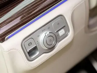 Mercedes-Benz Maybach GLS 2022 GLS 600 4MATIC Edición Rishang exterior foto 10 Mercedes-Benz Maybach GLS 2022 GLS 600 4MATIC Edición Rishang exterior foto 10