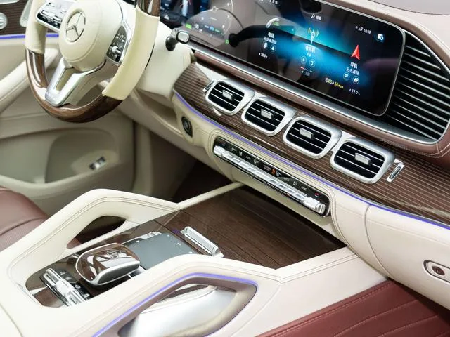 Mercedes-Benz Maybach GLS 2022 GLS 600 4MATIC Edición Rishang interior foto 18 Mercedes-Benz Maybach GLS 2022 GLS 600 4MATIC Edición Rishang interior foto 18