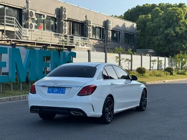 Mercedes-Benz C-Class 2021 C 260 Xing Yao Zhen Tibetan Edition exterior photo 3 Mercedes-Benz C-Class 2021 C 260 Xing Yao Zhen Tibetan Edition exterior photo 3