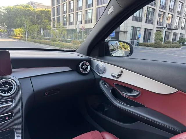 Mercedes-Benz C-Class 2021 C 260 Xing Yao Zhen Tibetan Edition interior photo 14 Mercedes-Benz C-Class 2021 C 260 Xing Yao Zhen Tibetan Edition interior photo 14