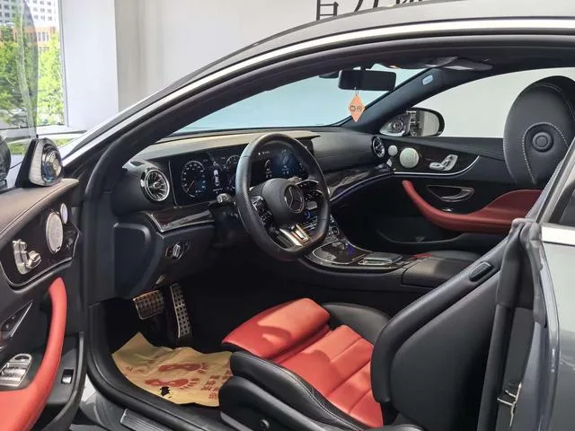 Mercedes-Benz E-Class (Imported) 2023 E 260 Coupe interior photo 14 Mercedes-Benz E-Class (Imported) 2023 E 260 Coupe interior photo 14