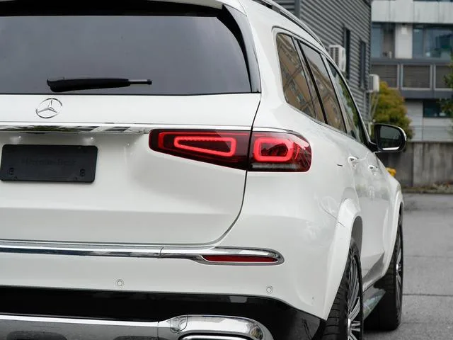 Mercedes-Benz Maybach GLS 2022 GLS 480 4MATIC extérieur photo 8 Mercedes-Benz Maybach GLS 2022 GLS 480 4MATIC extérieur photo 8