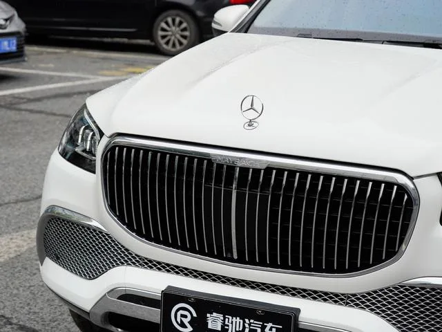 Mercedes-Benz Maybach GLS 2022 GLS 480 4MATIC extérieur photo 10 Mercedes-Benz Maybach GLS 2022 GLS 480 4MATIC extérieur photo 10