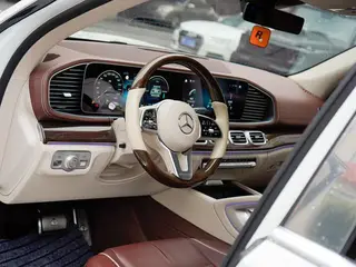Mercedes-Benz Maybach GLS 2022 GLS 480 4MATIC intérieur photo 11 Mercedes-Benz Maybach GLS 2022 GLS 480 4MATIC intérieur photo 11