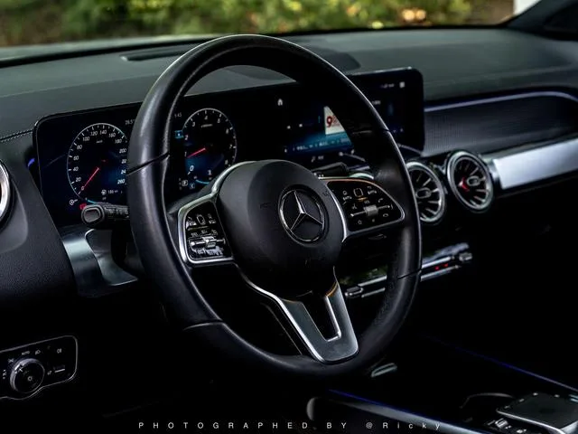 Mercedes-Benz GLB 2021 GLB 200 Fashionable exterior photo 4 Mercedes-Benz GLB 2021 GLB 200 Fashionable exterior photo 4