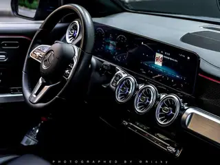 Mercedes-Benz GLB 2021 GLB 200 Fashionable interior photo 6 Mercedes-Benz GLB 2021 GLB 200 Fashionable interior photo 6