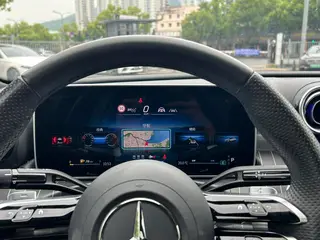 Mercedes-Benz C-Class 2025 C 260 L Hao Night Sports Edition interior photo 11 Mercedes-Benz C-Class 2025 C 260 L Hao Night Sports Edition interior photo 11