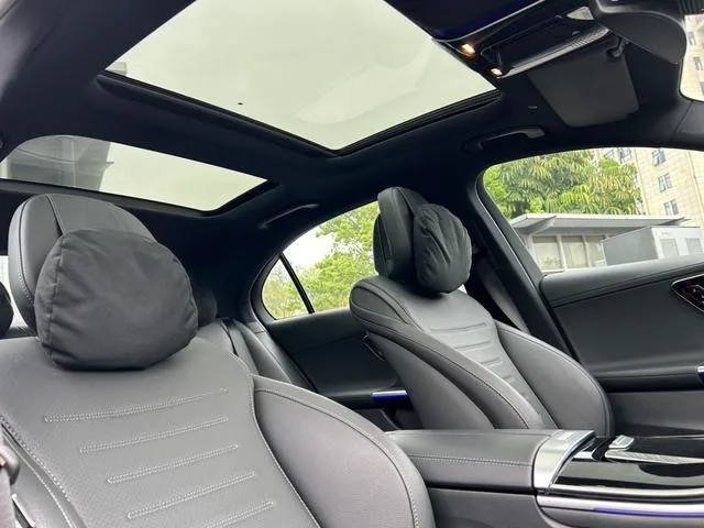 Mercedes-Benz C-Class 2025 C 260 L Hao Night Sports Edition interior photo 17 Mercedes-Benz C-Class 2025 C 260 L Hao Night Sports Edition interior photo 17