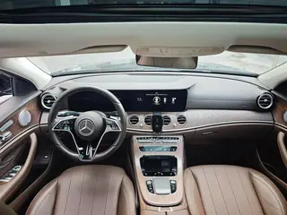 Mercedes-Benz E-Class 2023 Restyling E 300 L Luxury type Passenger car interior photo 8 Mercedes-Benz E-Class 2023 Restyling E 300 L Luxury type Passenger car interior photo 8