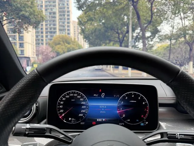 Mercedes-Benz C-Class 2023 Restyling C 260 L Sports version interior photo 15 Mercedes-Benz C-Class 2023 Restyling C 260 L Sports version interior photo 15
