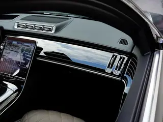 Mercedes-Benz S-Class 2023 S 450 L 4MATIC Ingenuity High Edition interior photo 17 Mercedes-Benz S-Class 2023 S 450 L 4MATIC Ingenuity High Edition interior photo 17