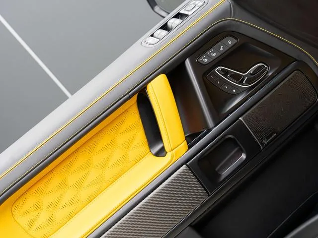 Mercedes-Benz Mercedes-AMG G-Class 2022 AMG G 63 interior foto 16 Mercedes-Benz Mercedes-AMG G-Class 2022 AMG G 63 interior foto 16