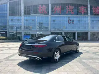 Mercedes-Benz Mercedes-Maybach S-Class 2023 S 480 4MATIC interior photo 9 Mercedes-Benz Mercedes-Maybach S-Class 2023 S 480 4MATIC interior photo 9