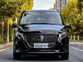 Mercedes-Benz V-Class 2021 V 260 Versión piloto exterior foto 2 Mercedes-Benz V-Class 2021 V 260 Versión piloto exterior foto 2