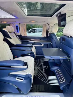 Mercedes-Benz V-Class 2021 V 260 Versión piloto interior foto 18 Mercedes-Benz V-Class 2021 V 260 Versión piloto interior foto 18