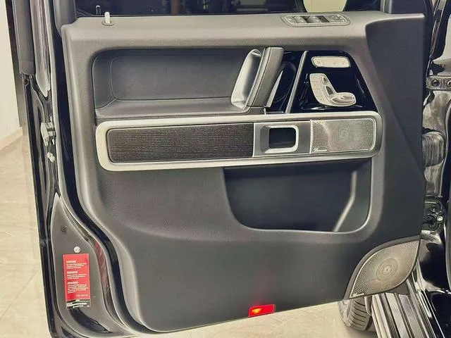 Mercedes-Benz G-Class 2023 G 350 intérieur photo 10 Mercedes-Benz G-Class 2023 G 350 intérieur photo 10