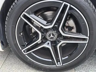 Mercedes-Benz C-Class 2021 C 260 L Édition tibétaine de la star du sport Yaozhen extérieur photo 7 Mercedes-Benz C-Class 2021 C 260 L Édition tibétaine de la star du sport Yaozhen extérieur photo 7