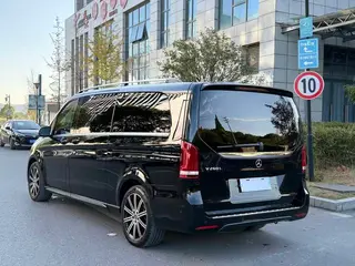 Mercedes-Benz V-Class 2021 V 260 L Long Wheelbase Deluxe Edition exterior photo 5 Mercedes-Benz V-Class 2021 V 260 L Long Wheelbase Deluxe Edition exterior photo 5