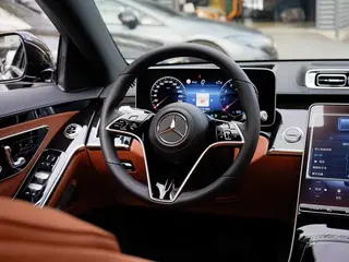 Mercedes-Benz S-Class 2022 S 400 L De lujo interior foto 20 Mercedes-Benz S-Class 2022 S 400 L De lujo interior foto 20