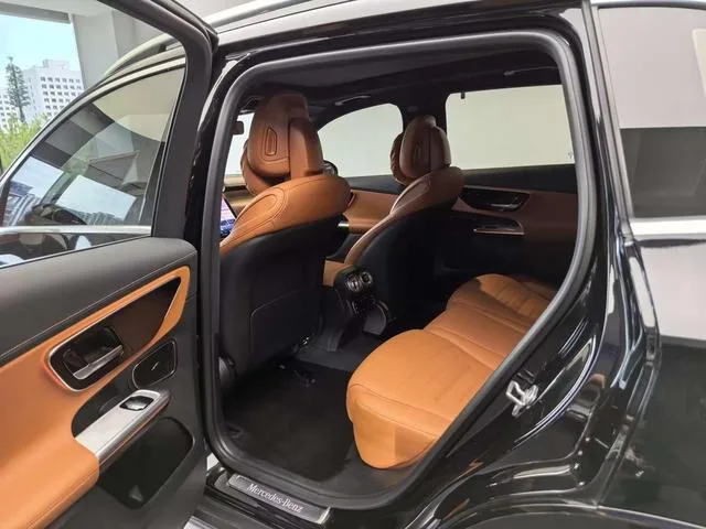 Mercedes-Benz GLC 2024 GLC 300 L 4MATIC Type dynamique 5 Siège intérieur photo 13 Mercedes-Benz GLC 2024 GLC 300 L 4MATIC Type dynamique 5 Siège intérieur photo 13