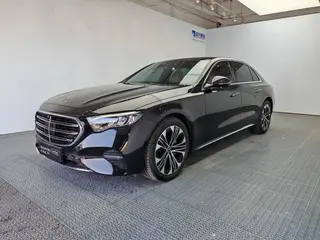 Mercedes-Benz E-Class 2025 Restyling E 300 L Luxury type Passenger car exterior photo 1 Mercedes-Benz E-Class 2025 Restyling E 300 L Luxury type Passenger car exterior photo 1